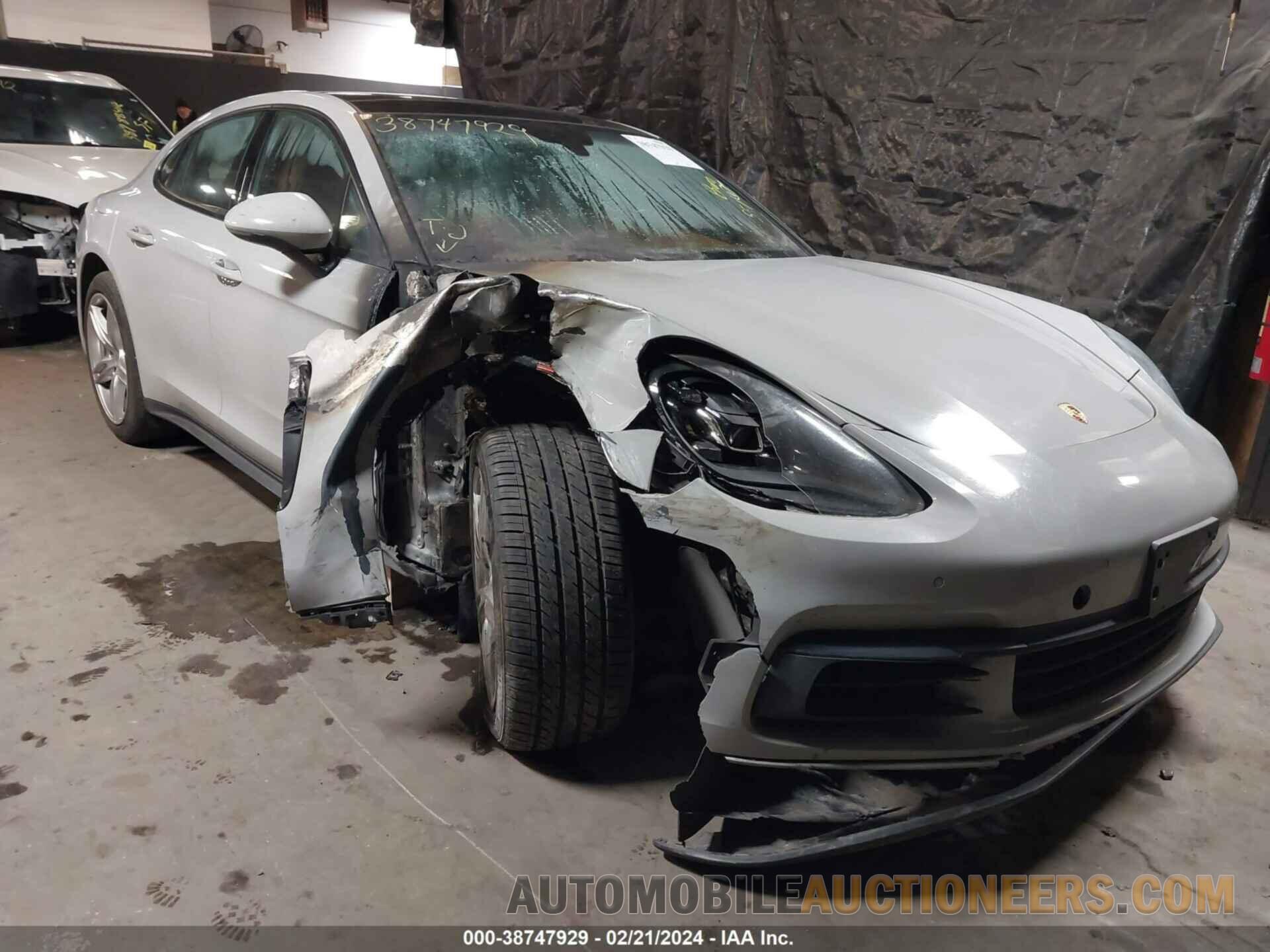 WP0AA2A79JL117777 PORSCHE PANAMERA 2018