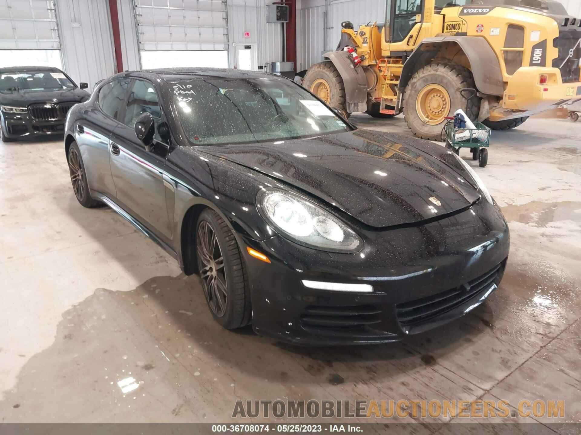 WP0AA2A7XFL000037 PORSCHE PANAMERA 2015