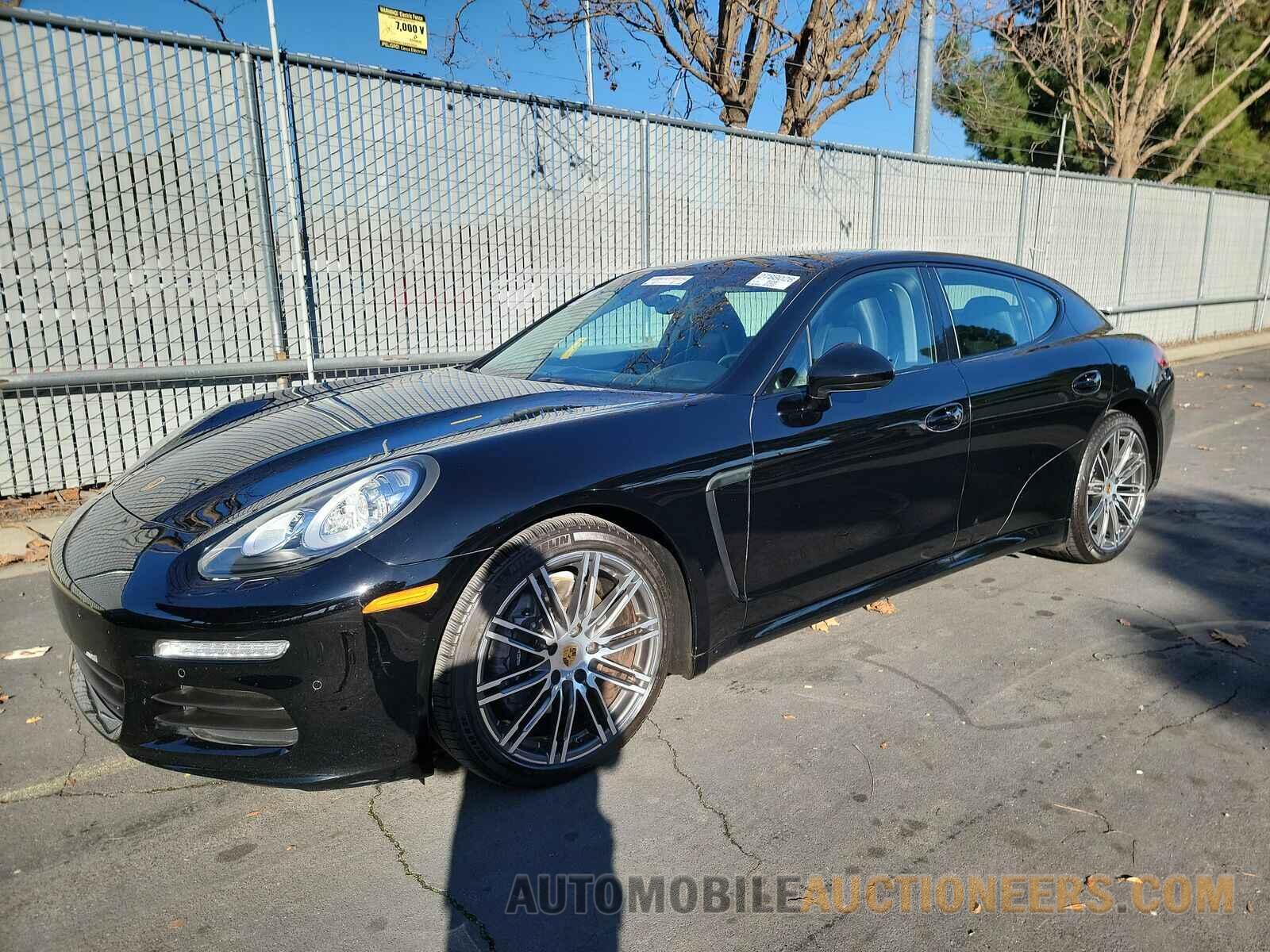 WP0AA2A7XGL003425 Porsche Panamera 2016