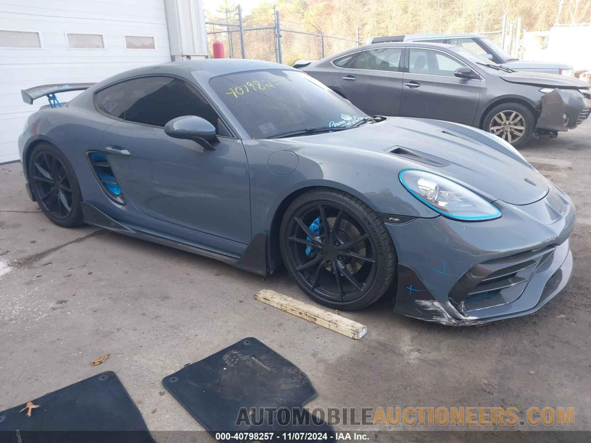 WP0AA2A82JK260262 PORSCHE CAYMAN 2018