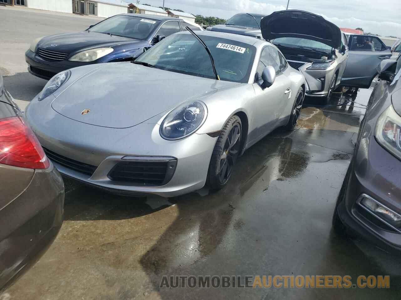 WP0AA2A93JS105437 PORSCHE 911 2018