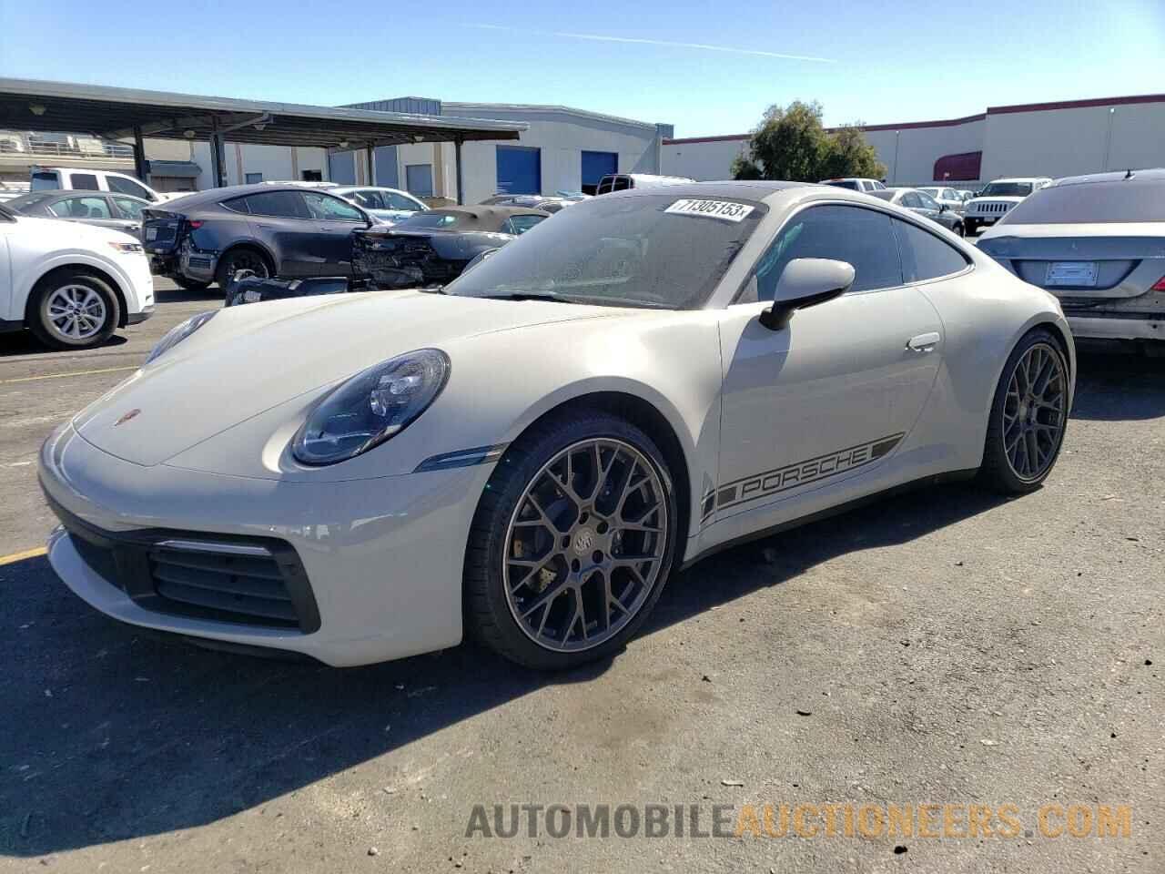 WP0AA2A98NS206396 PORSCHE 911 2022