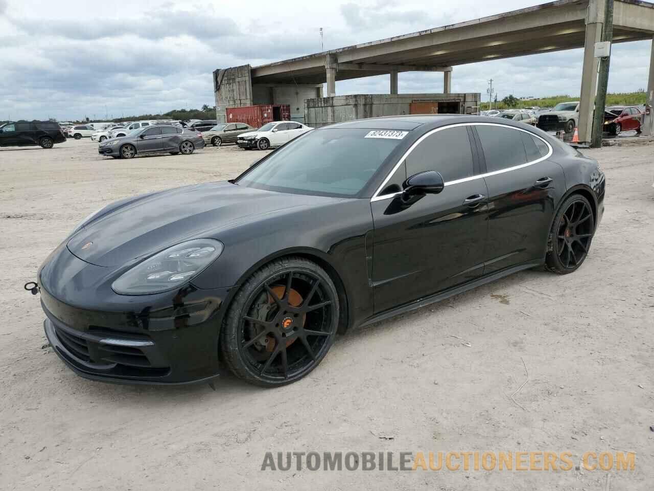 WP0AB2A70HL123815 PORSCHE PANAMERA 2017