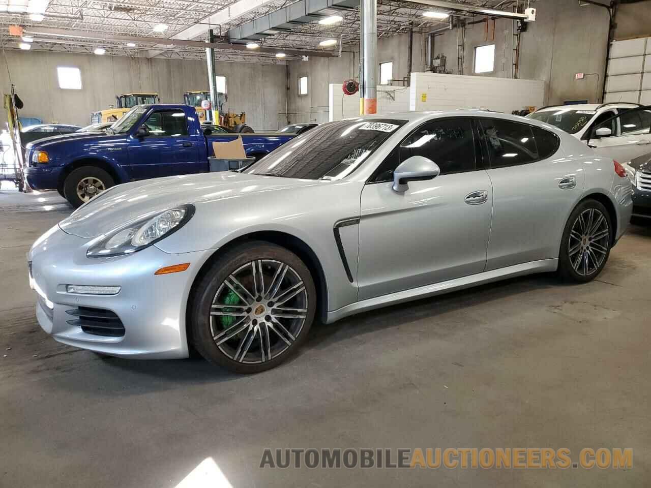 WP0AB2A71FL051004 PORSCHE PANAMERA 2015