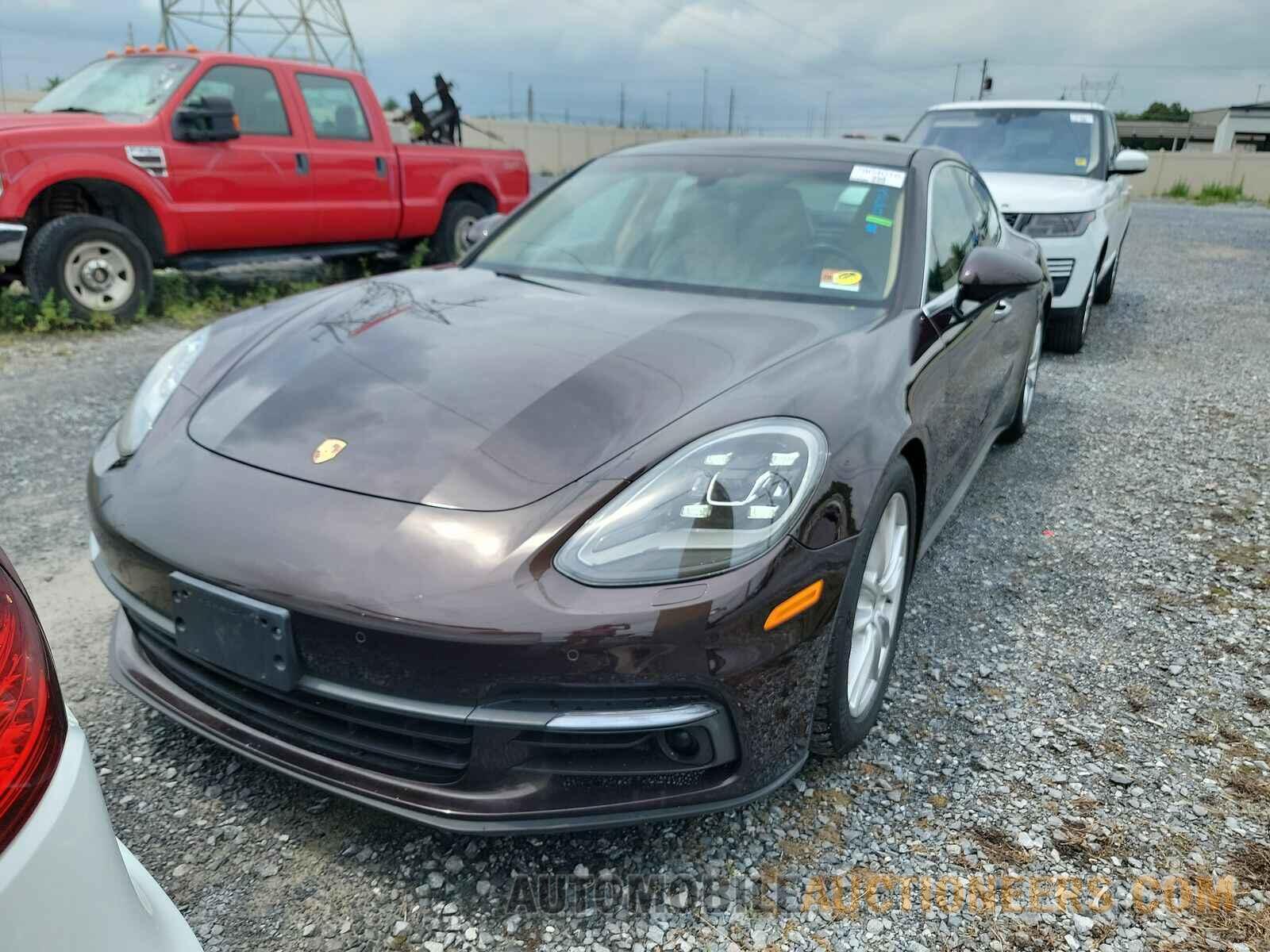 WP0AB2A72HL124190 Porsche Panamera 2017