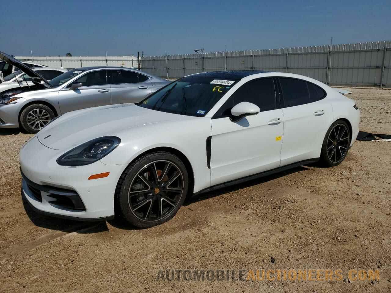 WP0AB2A72JL136913 PORSCHE PANAMERA 2018