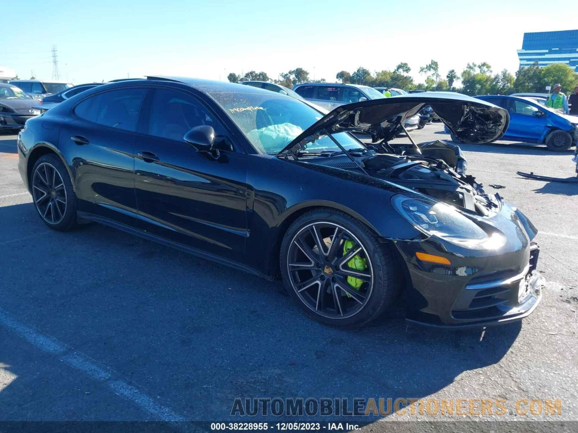 WP0AB2A74JL132569 PORSCHE PANAMERA 2018