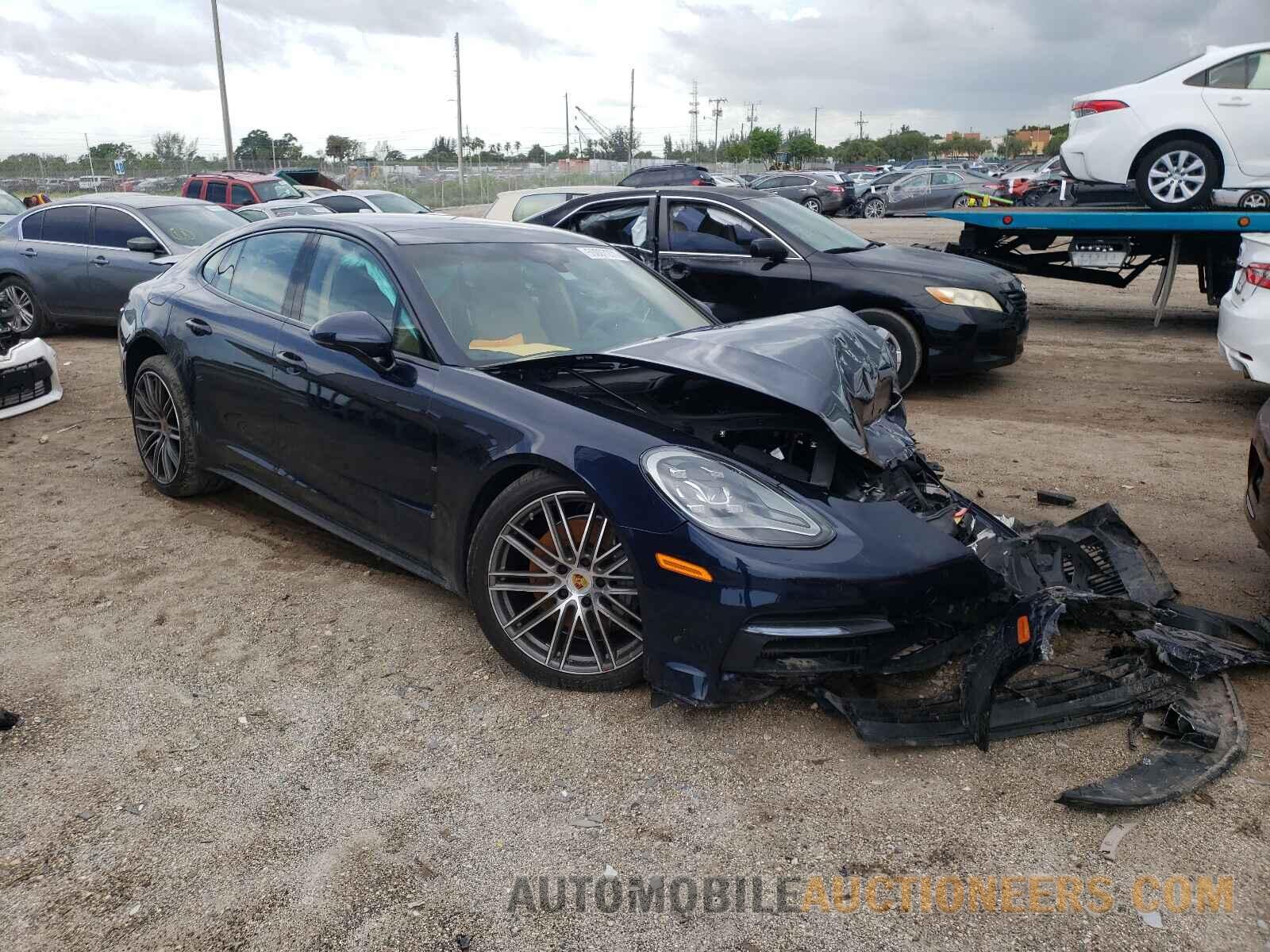 WP0AB2A75JL135013 PORSCHE PANAMERA 2018