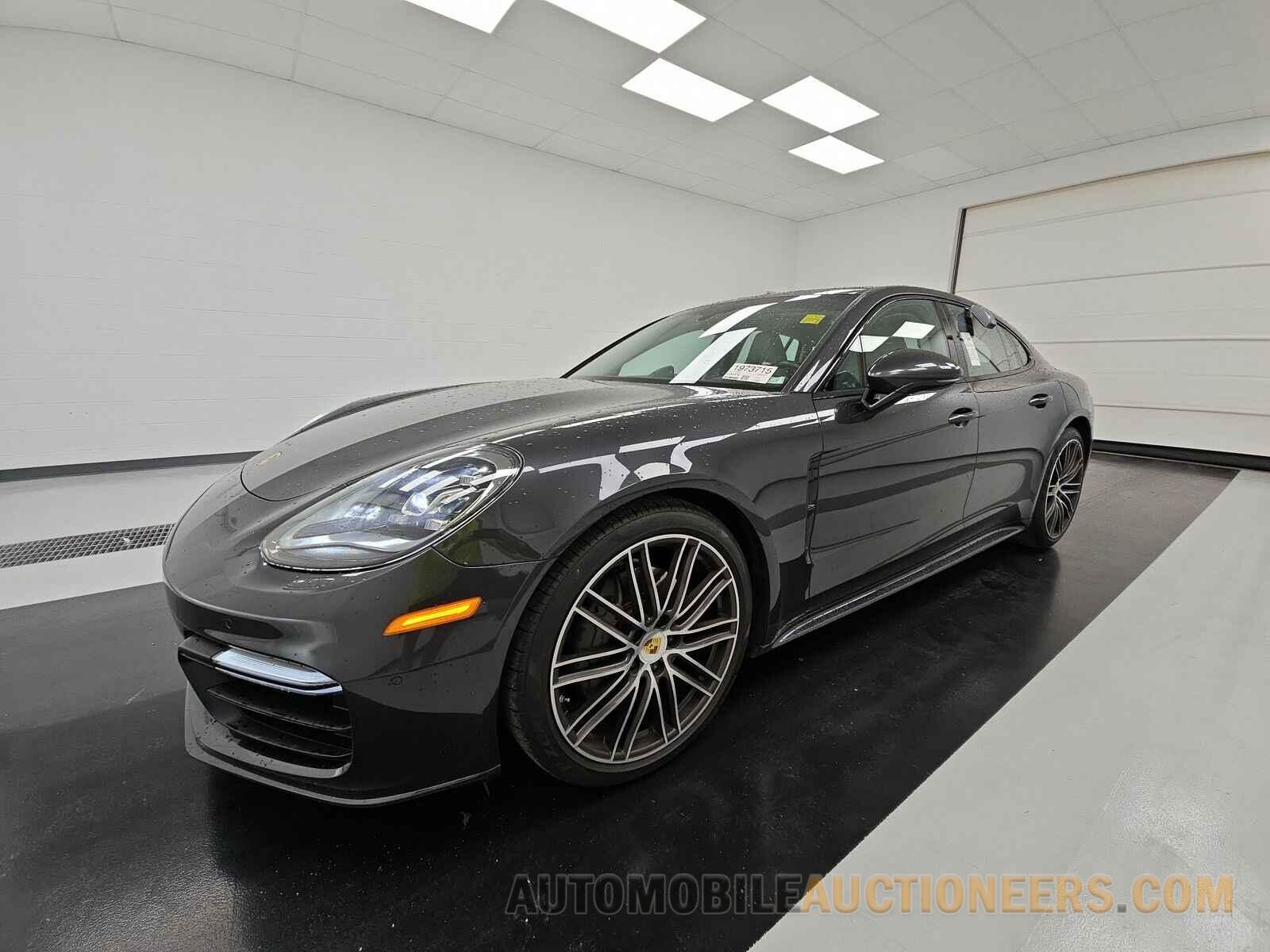 WP0AB2A77JL133831 Porsche Panamera 2018