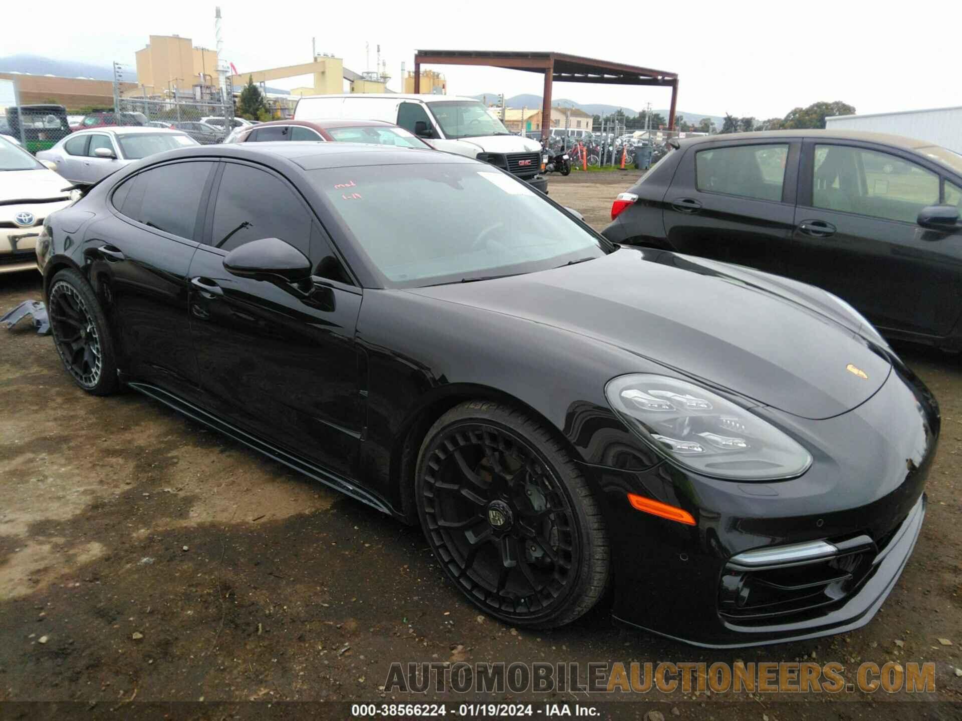 WP0AB2A78HL121990 PORSCHE PANAMERA 2017