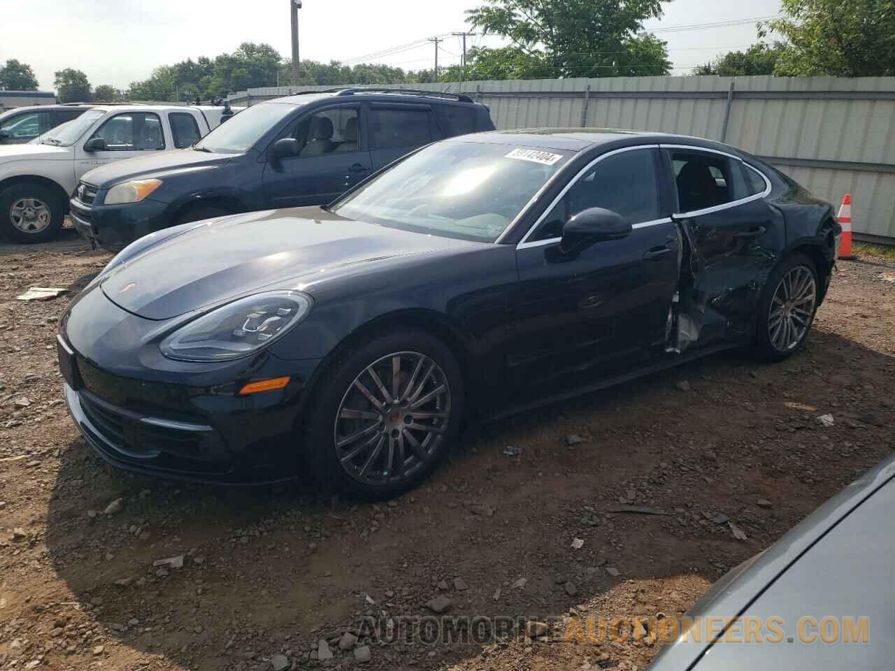 WP0AB2A7XHL120873 PORSCHE PANAMERA 2017