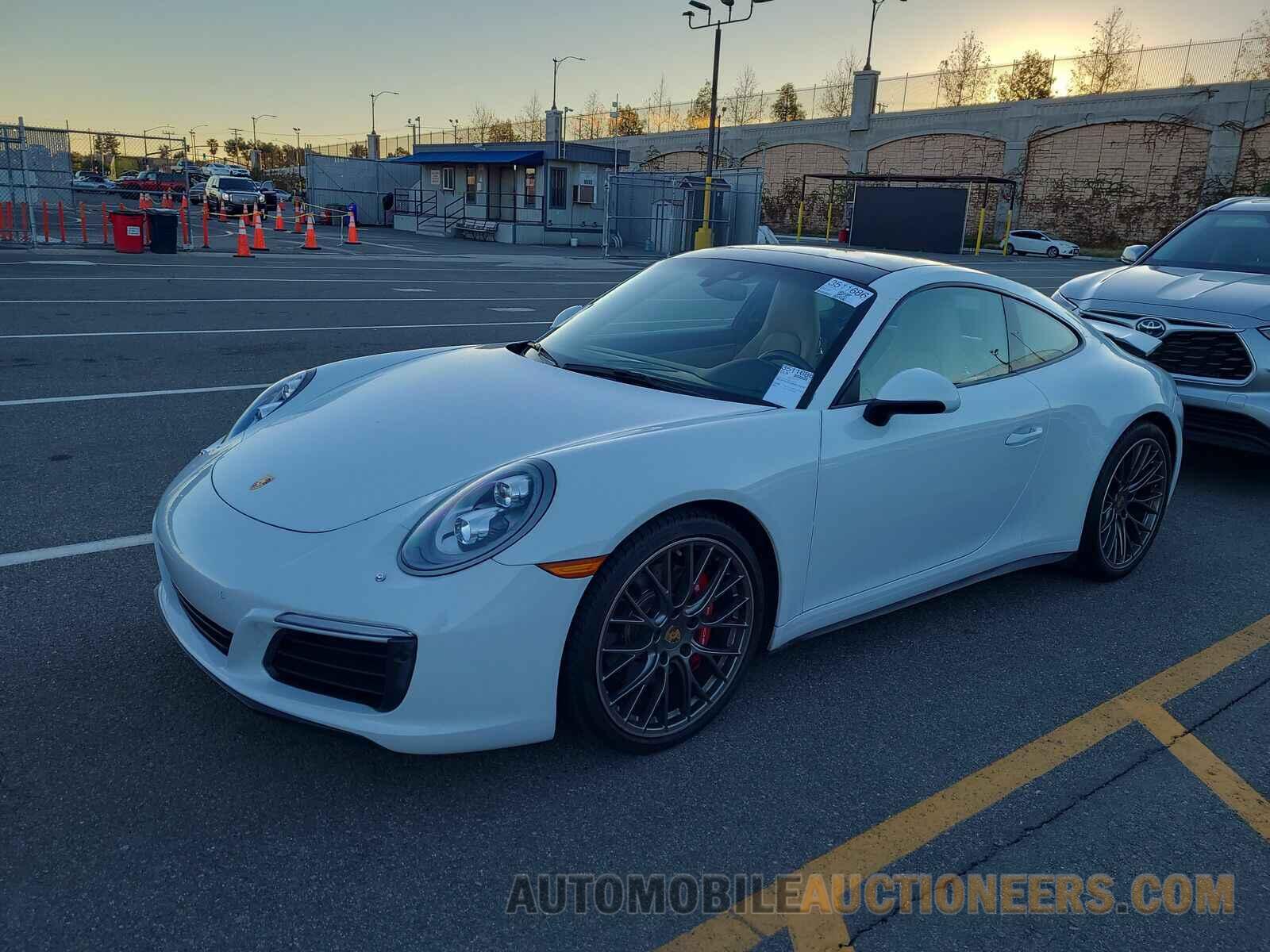 WP0AB2A96HS125236 Porsche 911 Carrera 2017