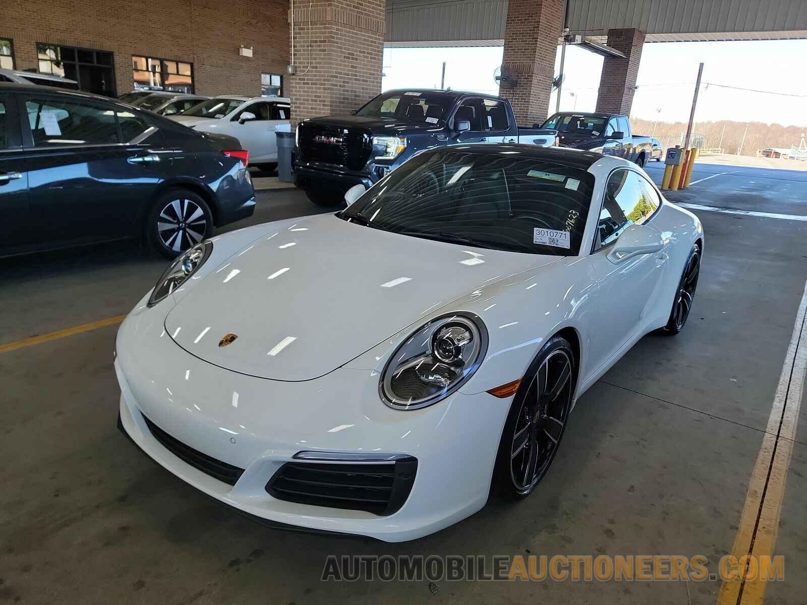 WP0AB2A99HS124517 Porsche 911 Carrera 2017