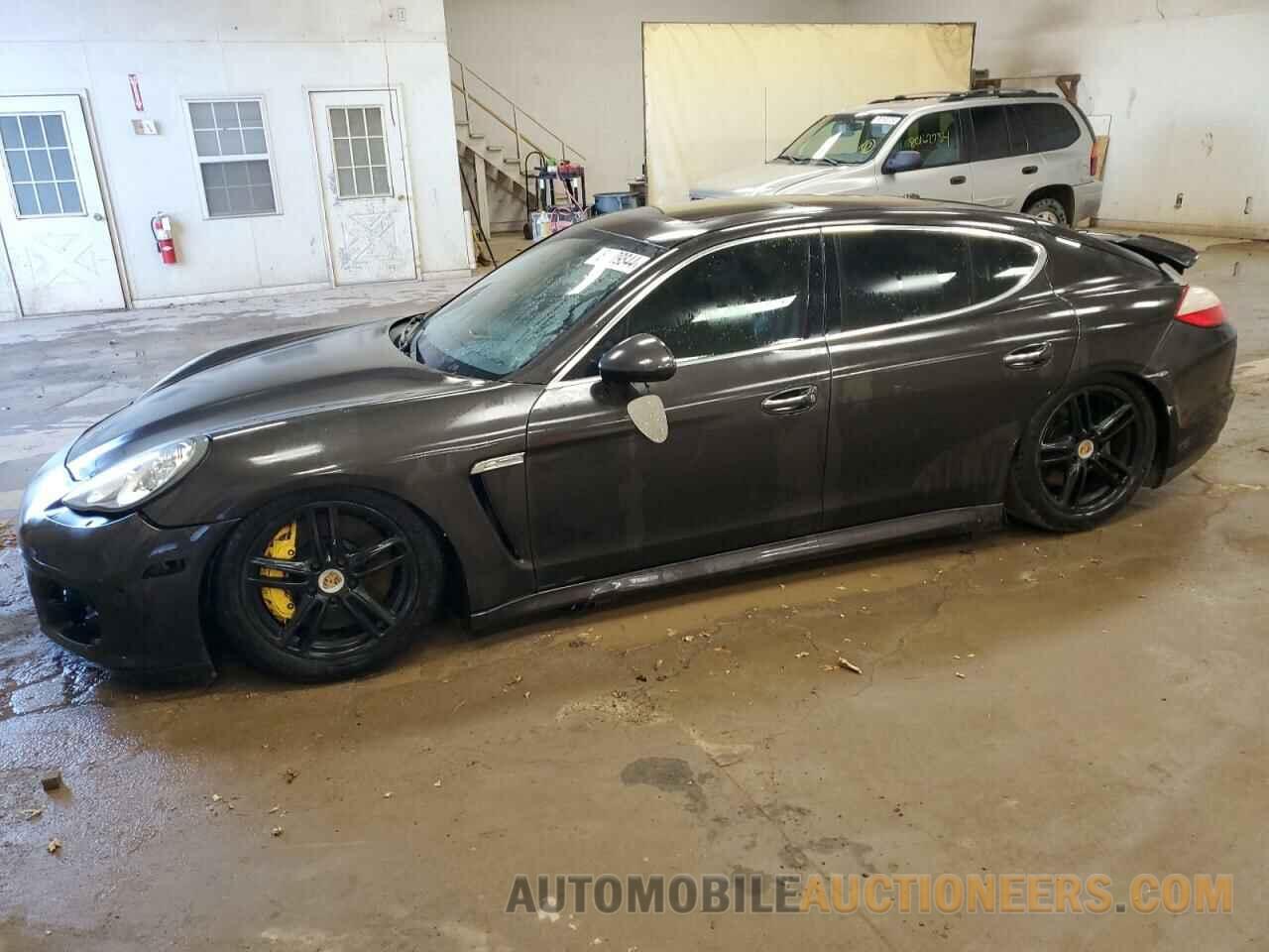 WP0AC2A75AL091138 PORSCHE PANAMERA 2010