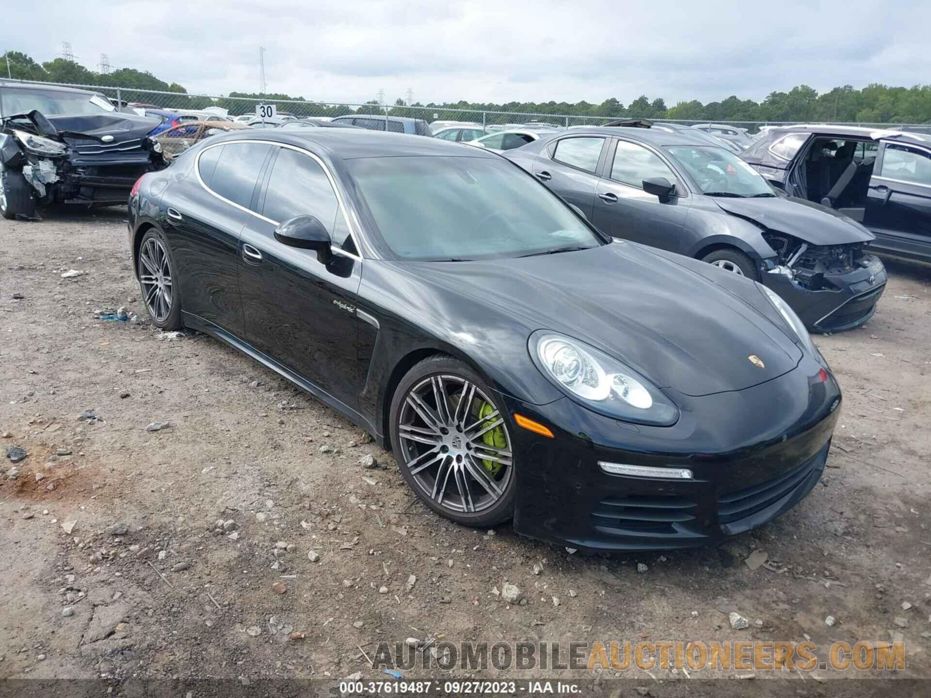 WP0AD2A71FL040708 PORSCHE PANAMERA 2015