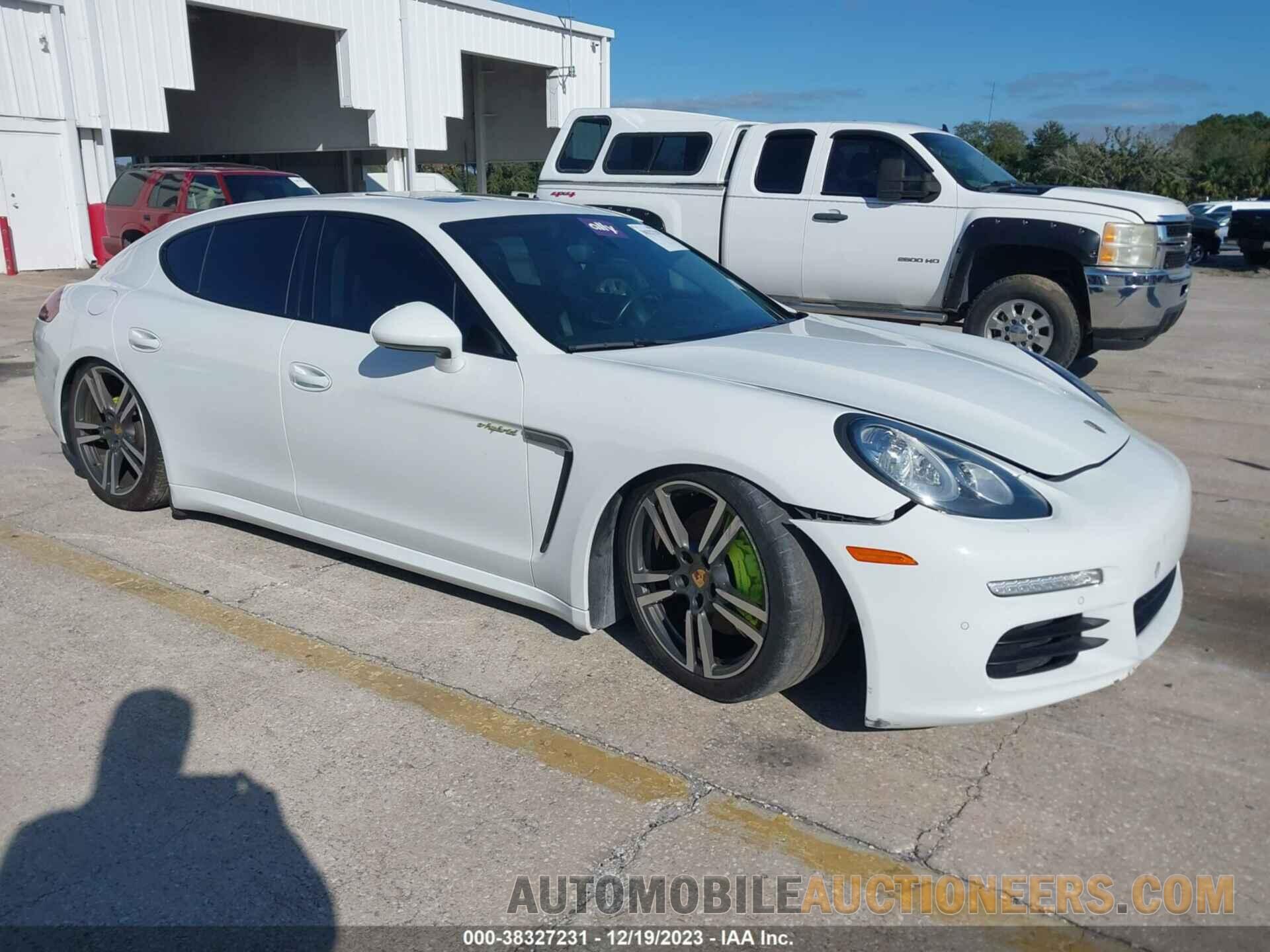 WP0AD2A78FL040107 PORSCHE PANAMERA 2015