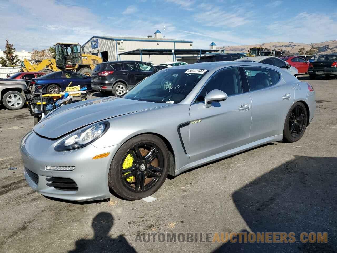 WP0AD2A79FL040956 PORSCHE PANAMERA 2015