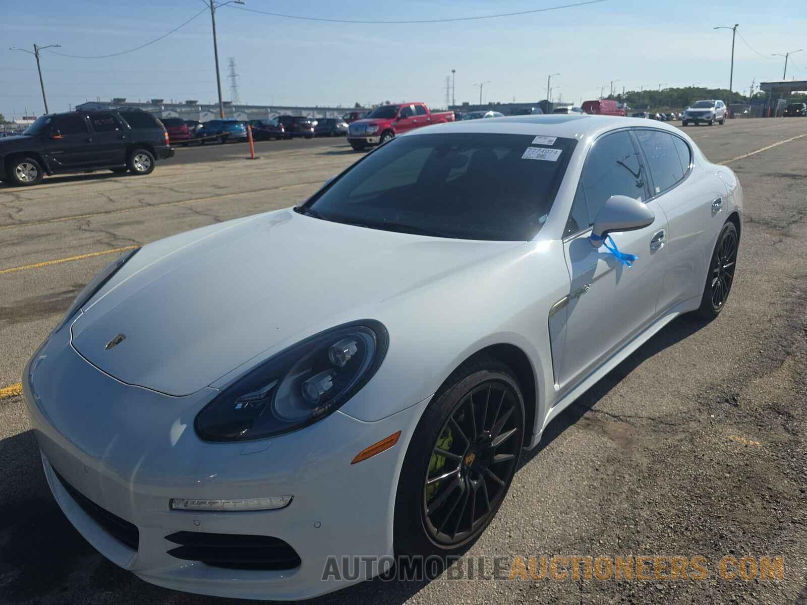 WP0AD2A79GL041042 Porsche Panamera 2016