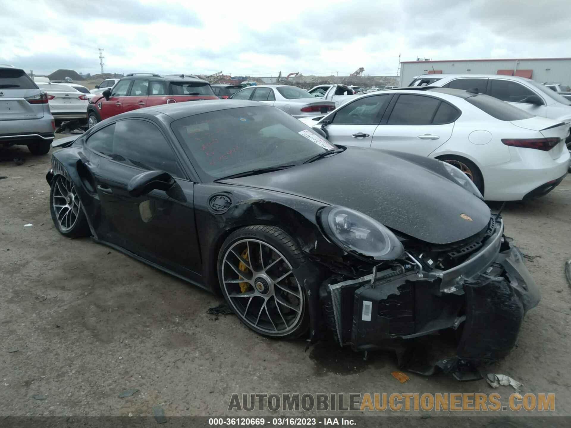 WP0AD2A94JS156078 PORSCHE 911 2018