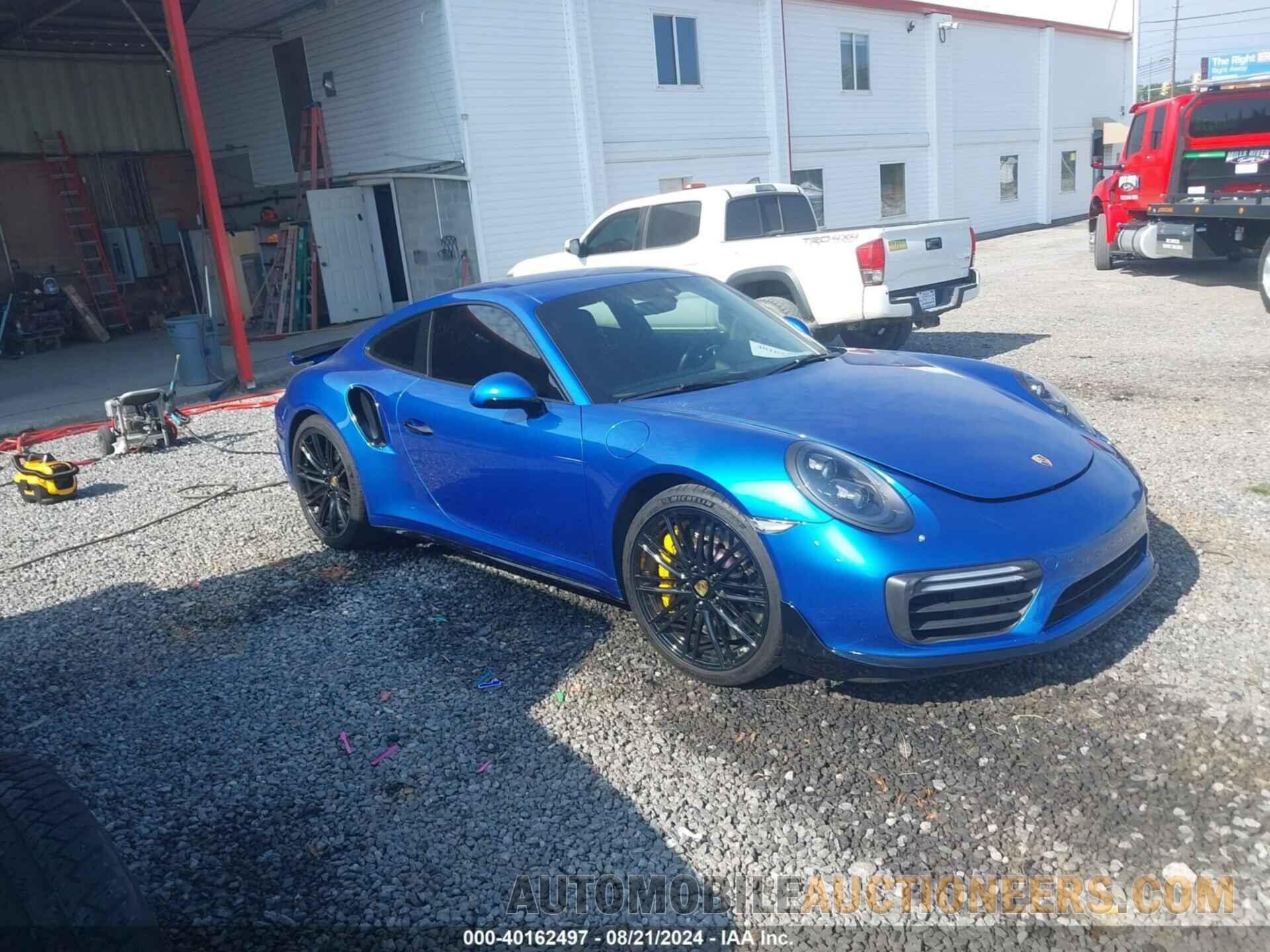 WP0AD2A99JS156366 PORSCHE 911 2018