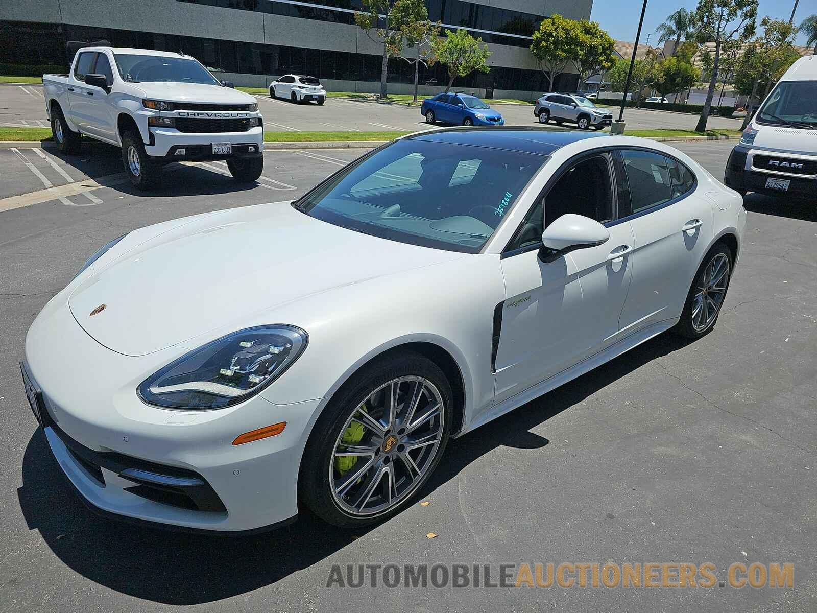 WP0AE2A7XJL130350 Porsche Panamera 2018