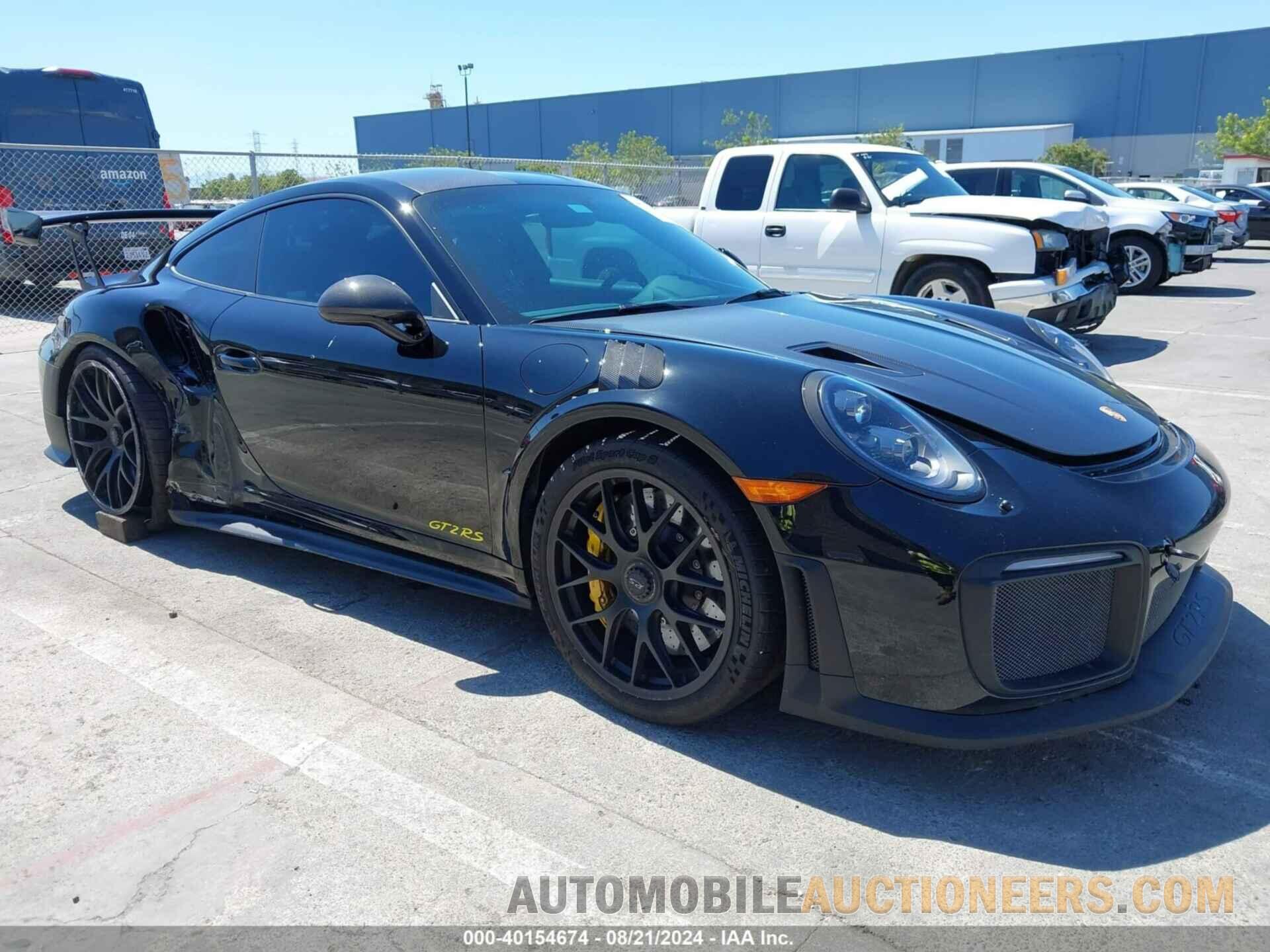 WP0AE2A93JS185892 PORSCHE 911 2018