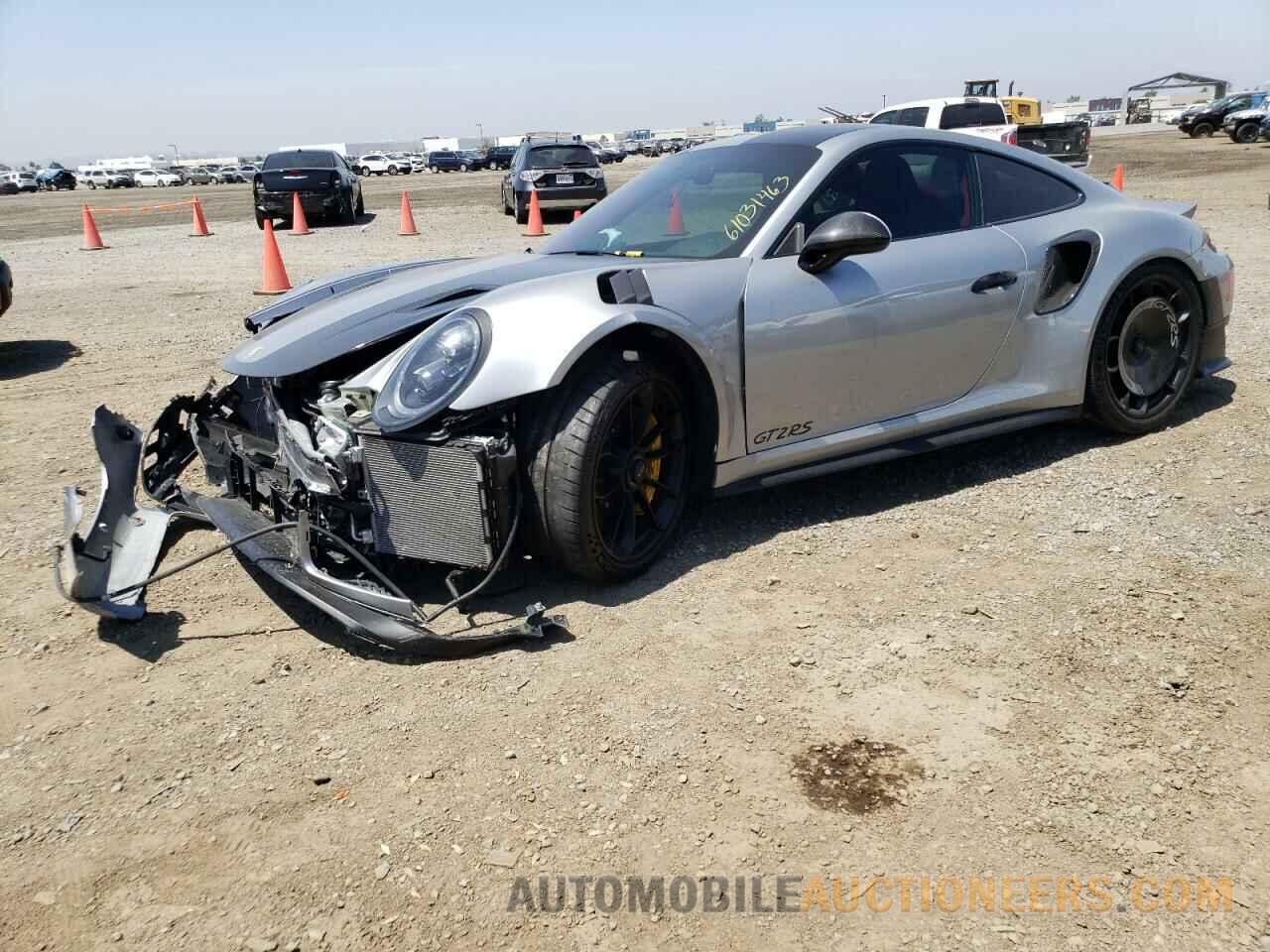 WP0AE2A96JS185904 PORSCHE 911 2018