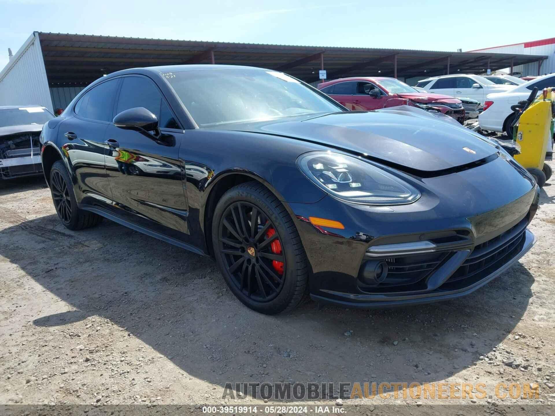 WP0AF2A72HL150695 PORSCHE PANAMERA 2017