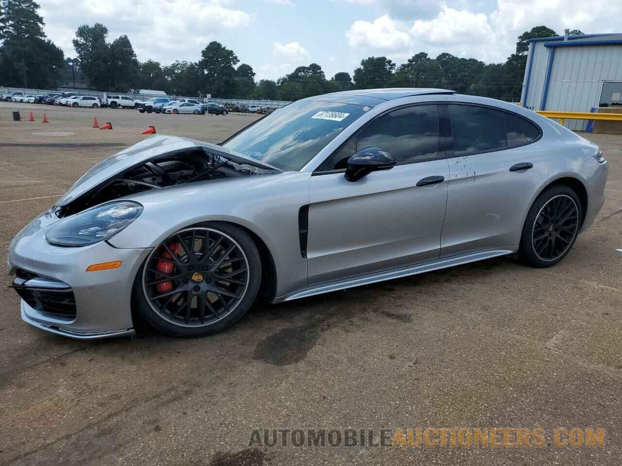 WP0AF2A72JL140724 PORSCHE PANAMERA 2018