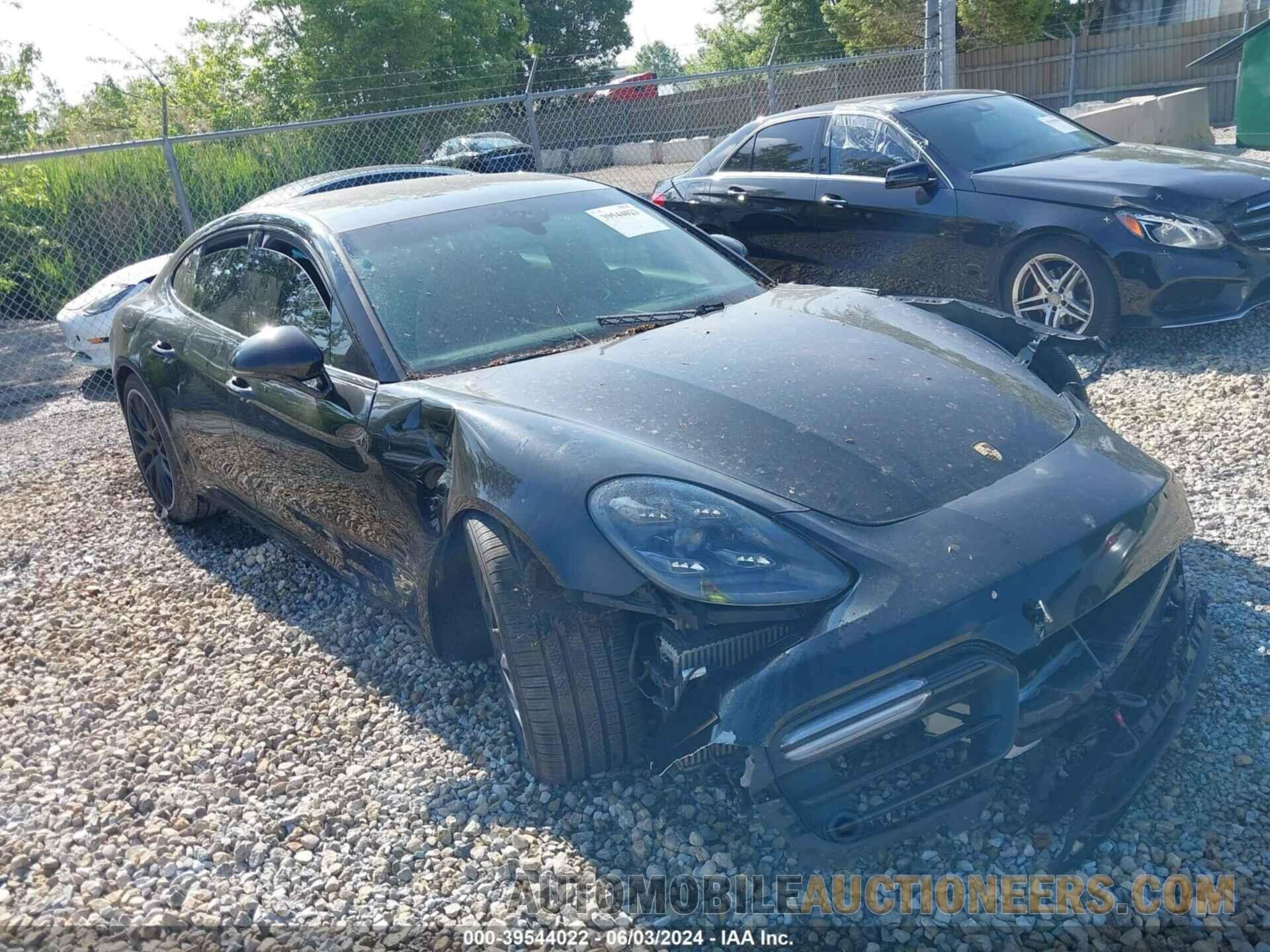 WP0AF2A73JL140599 PORSCHE PANAMERA 2018