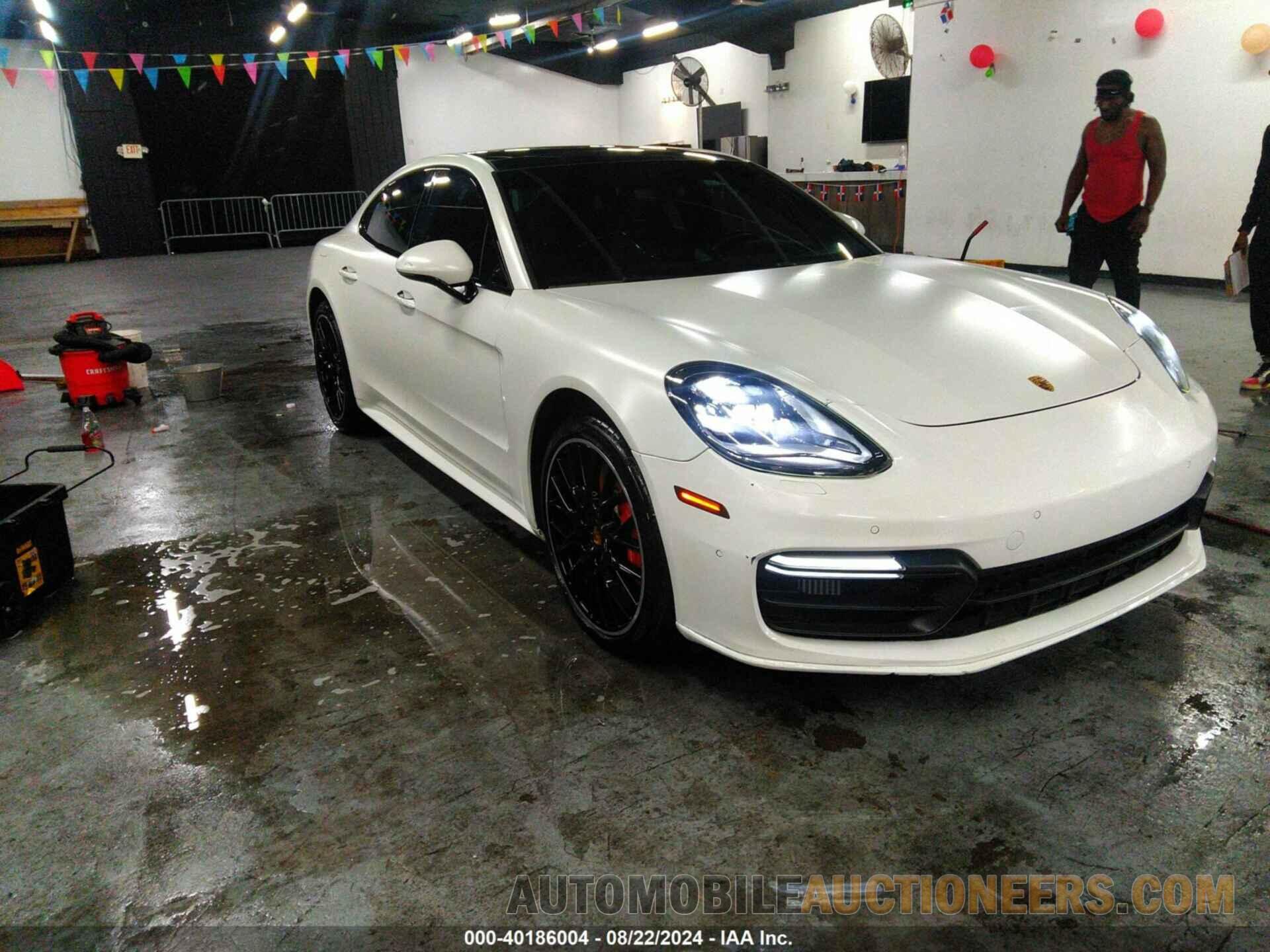 WP0AF2A77HL151311 PORSCHE PANAMERA 2017