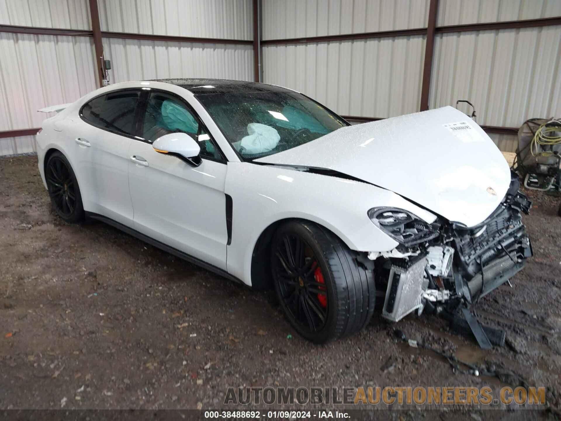 WP0AF2A7XHL152582 PORSCHE PANAMERA 2017