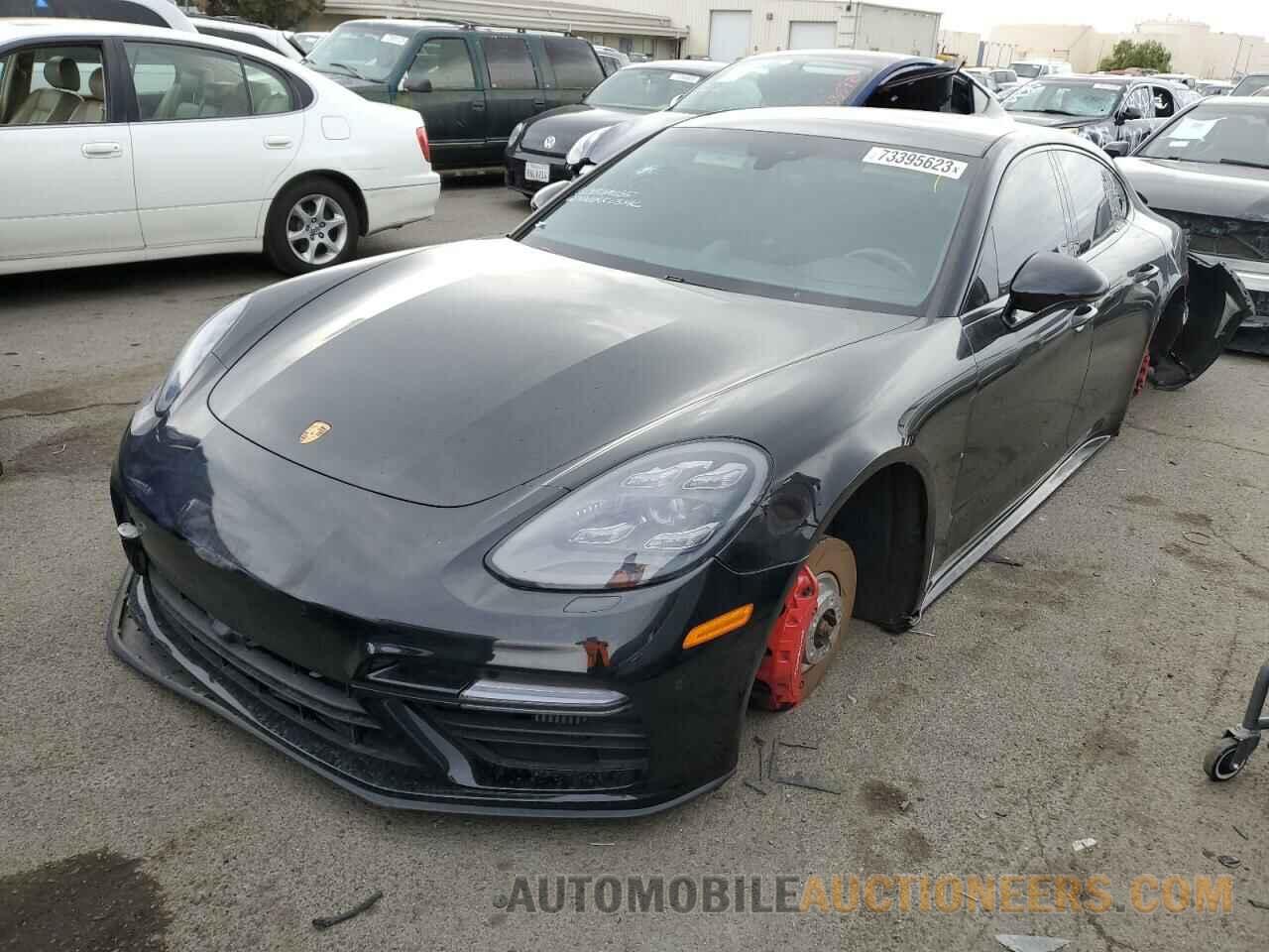 WP0AF2A7XJL140504 PORSCHE PANAMERA 2018