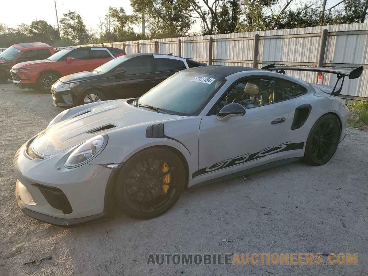 WP0AF2A94KS165438 PORSCHE 911 2019