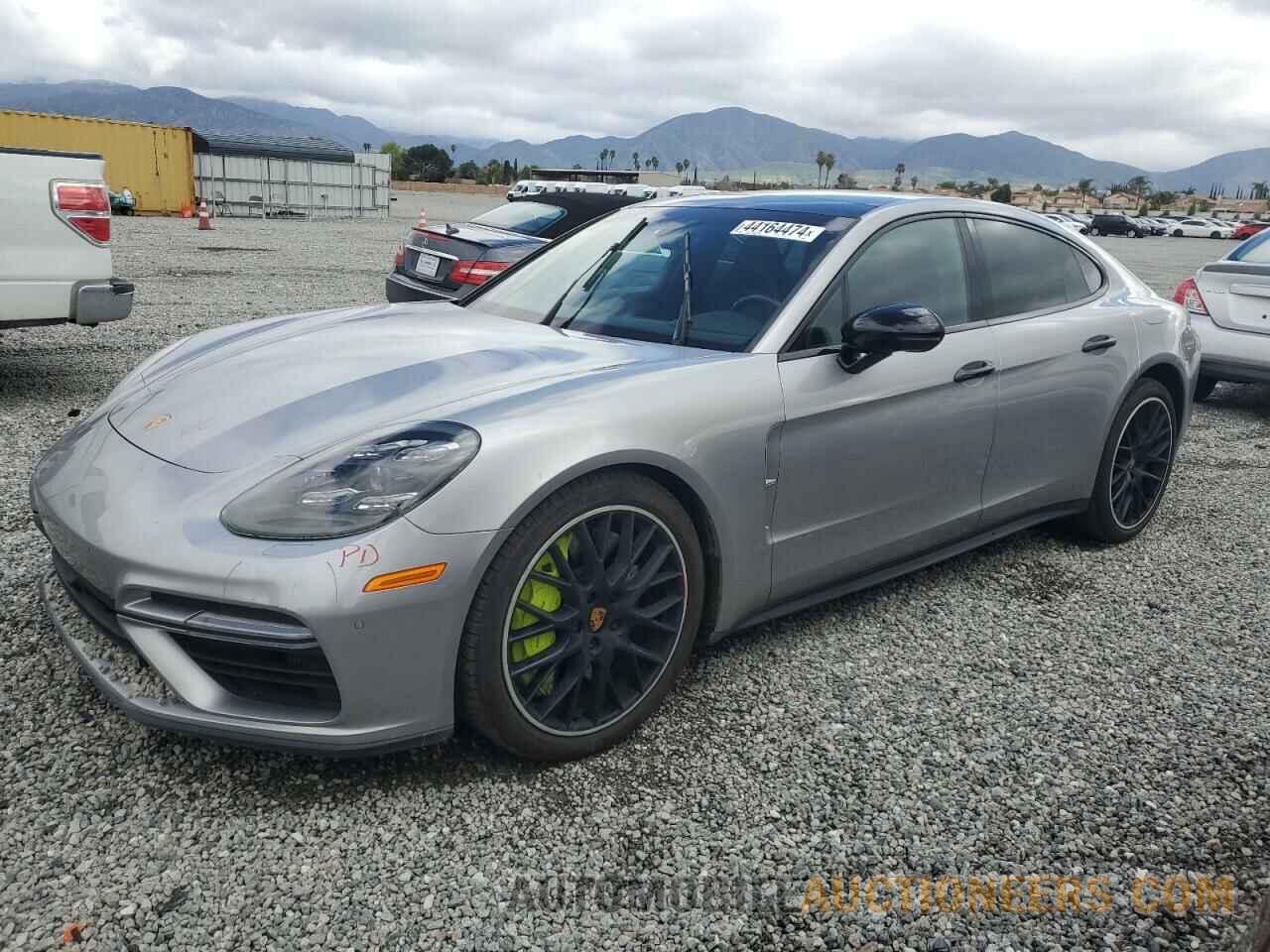 WP0AH2A7XJL144868 PORSCHE PANAMERA 2018