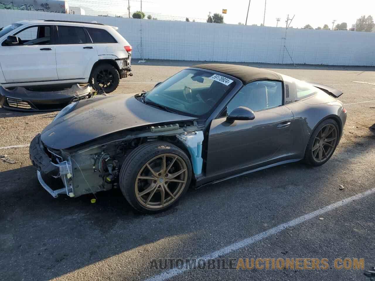 WP0BA2A91KS120069 PORSCHE 911 2019