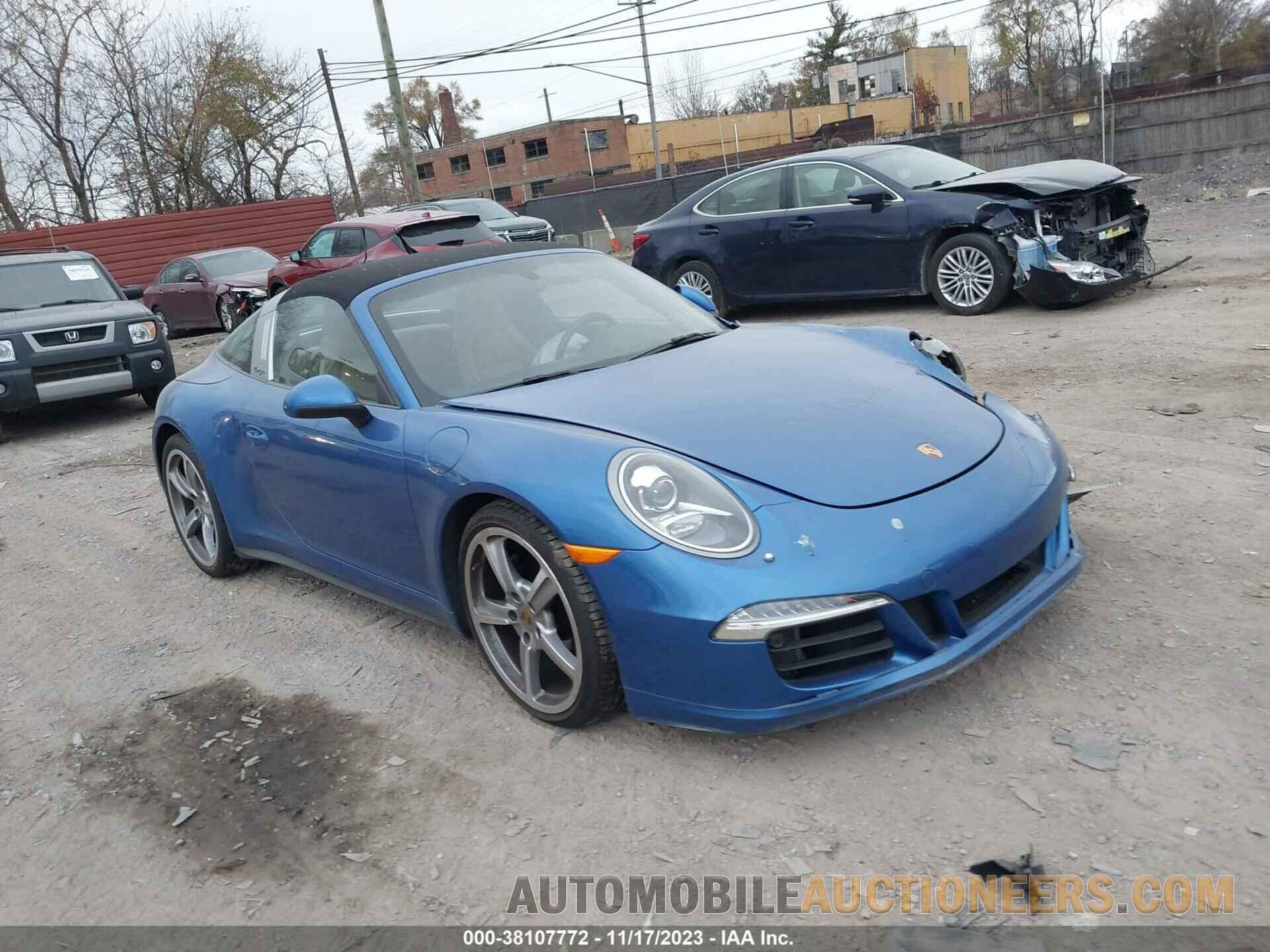 WP0BA2A92GS132089 PORSCHE 911 2016