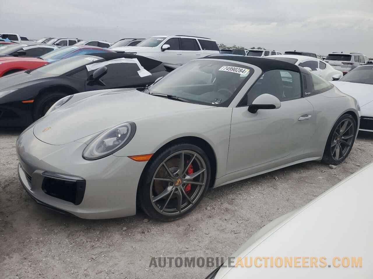 WP0BB2A93KS126324 PORSCHE 911 2019