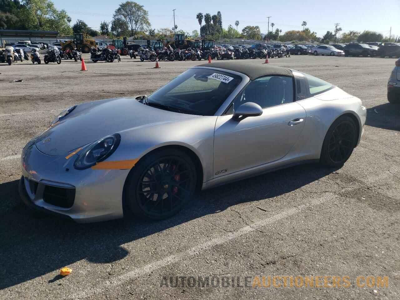 WP0BB2A98HS136940 PORSCHE 911 2017