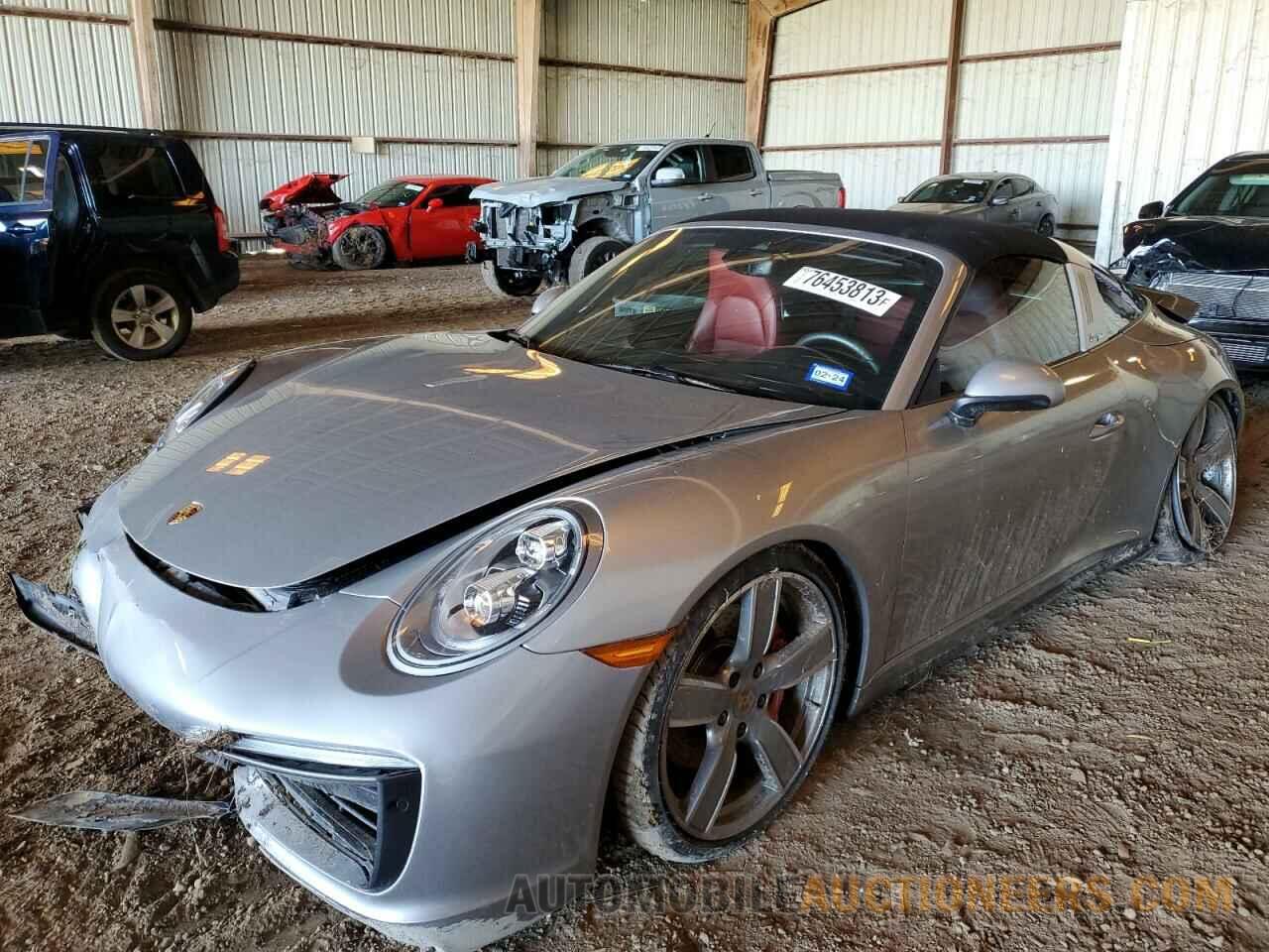 WP0BB2A98KS126528 PORSCHE 911 2019