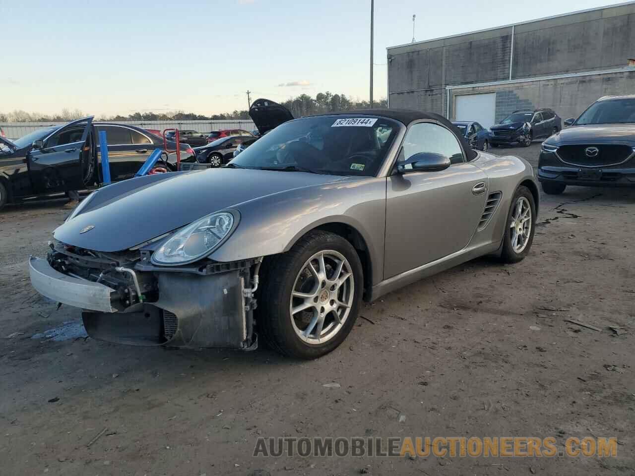 WP0CA298X5U712093 PORSCHE BOXSTER 2005