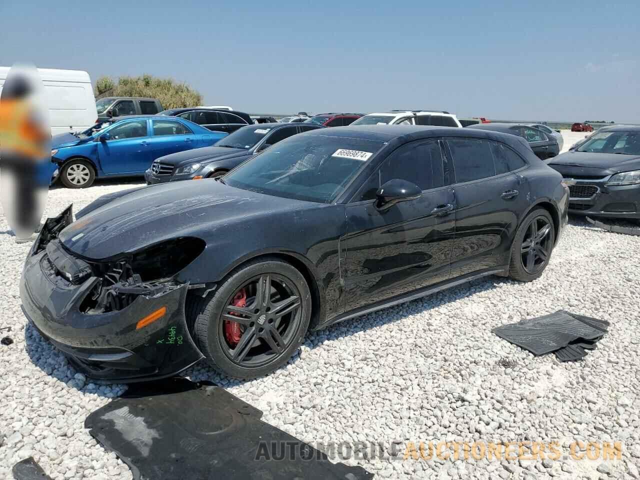 WP0CA2A76JL180814 PORSCHE PANAMERA 2018