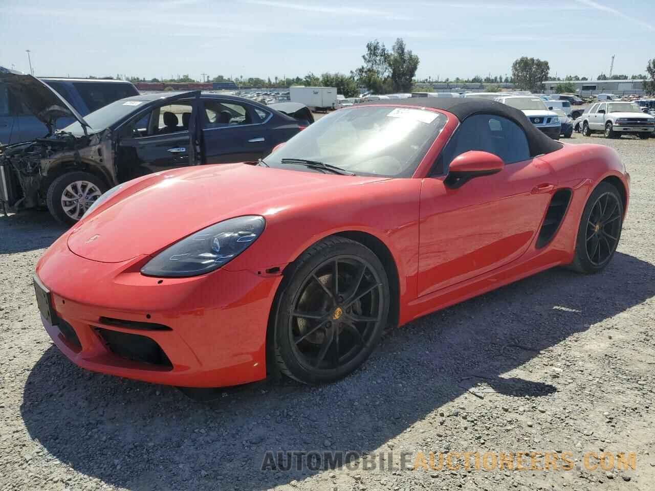 WP0CA2A80HS221625 PORSCHE BOXSTER 2017