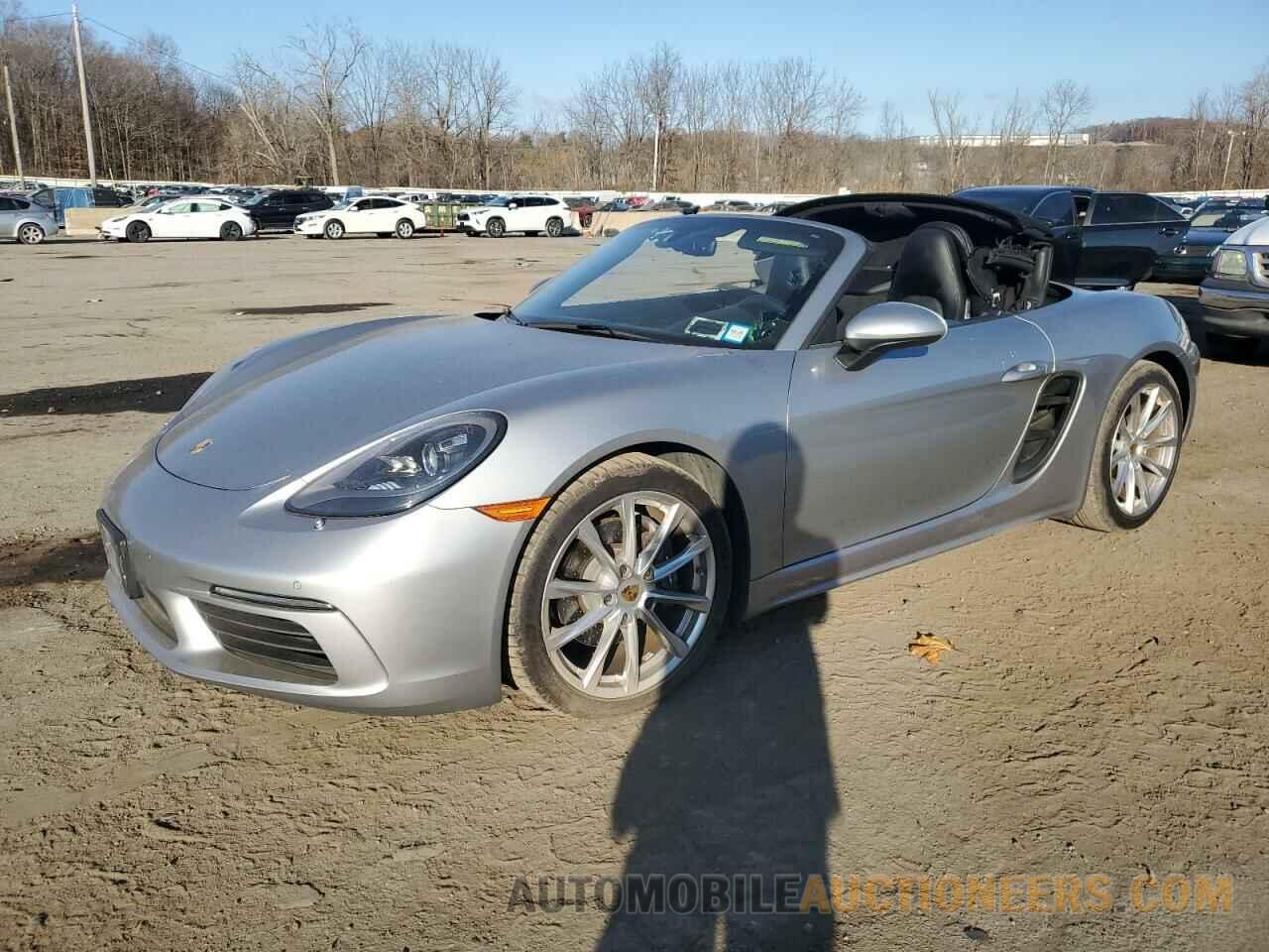 WP0CA2A80HS221639 PORSCHE BOXSTER 2017