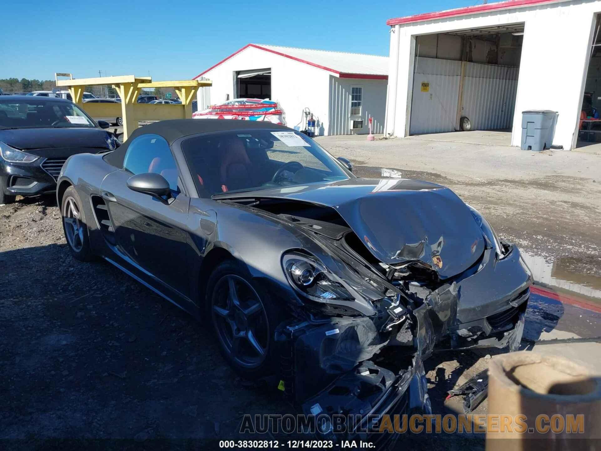 WP0CA2A82HS220704 PORSCHE 718 BOXSTER 2017