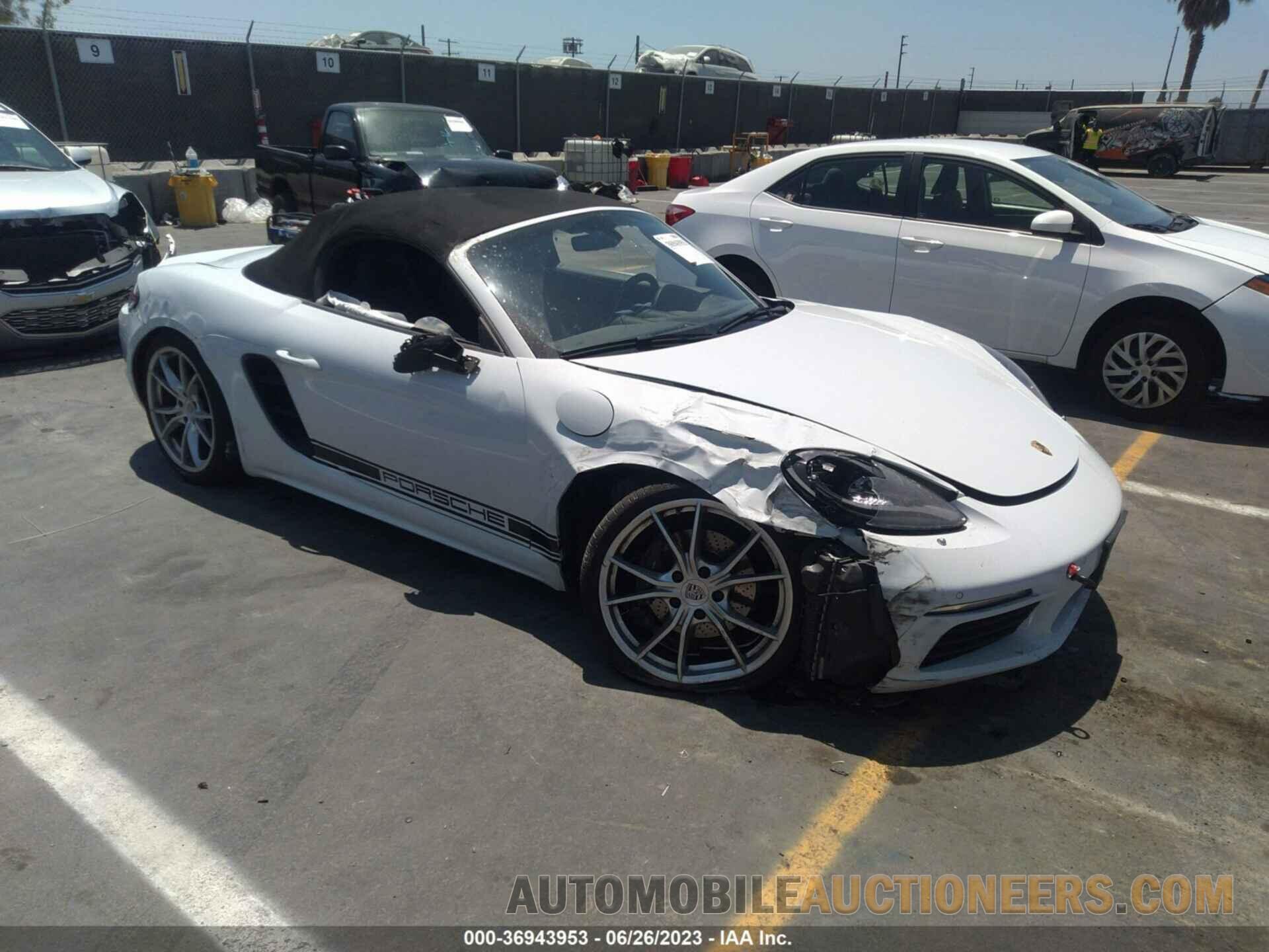 WP0CA2A84KS210764 PORSCHE 718 BOXSTER 2019