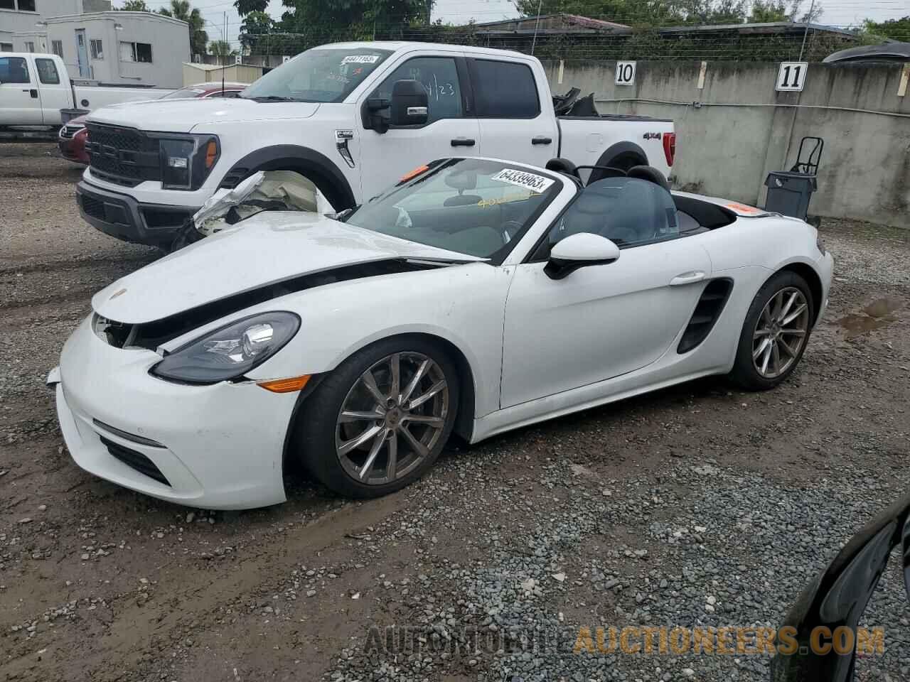 WP0CA2A85JS210223 PORSCHE BOXSTER 2018