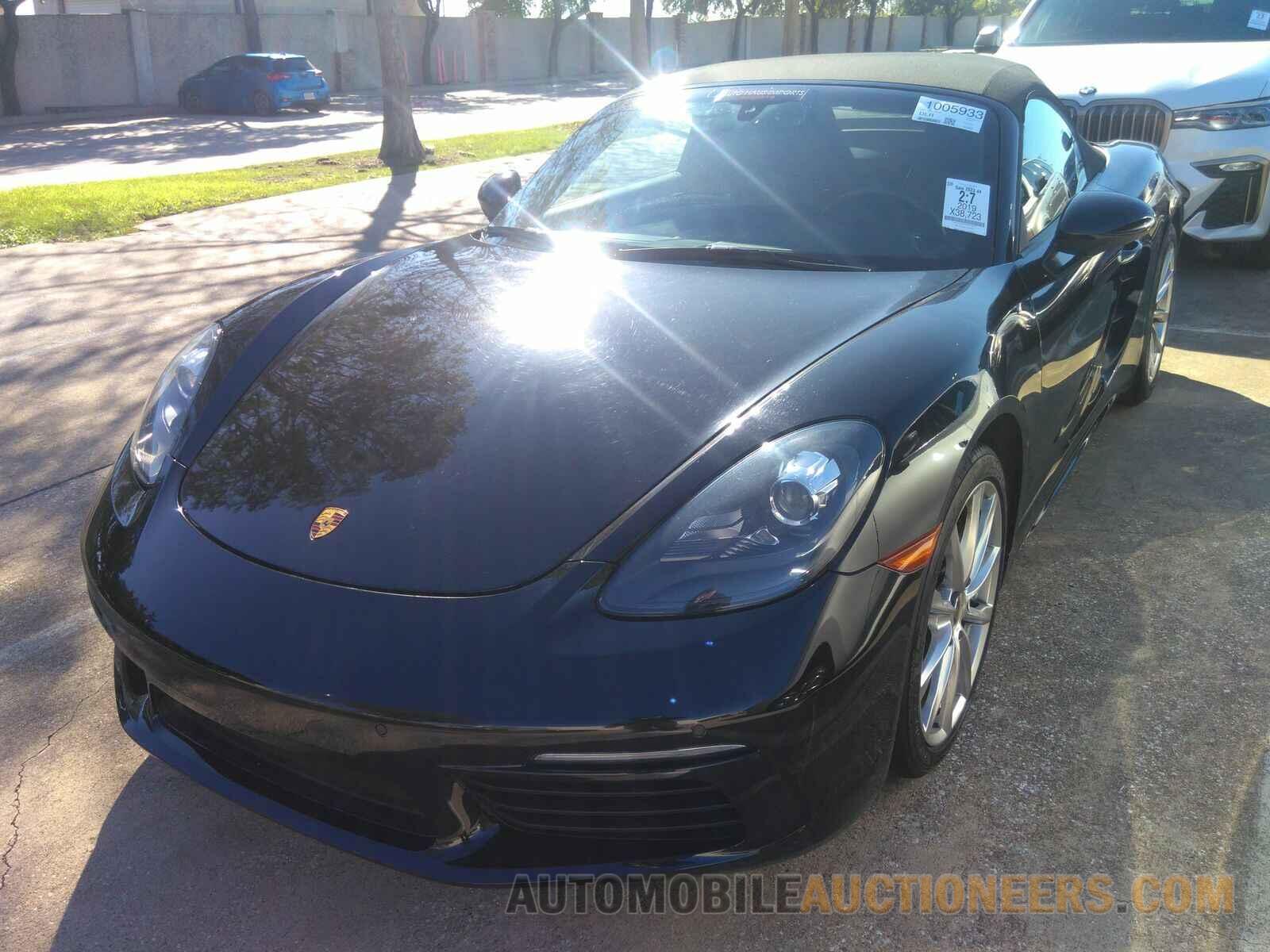 WP0CA2A87KS210628 Porsche 718 Boxster 2019