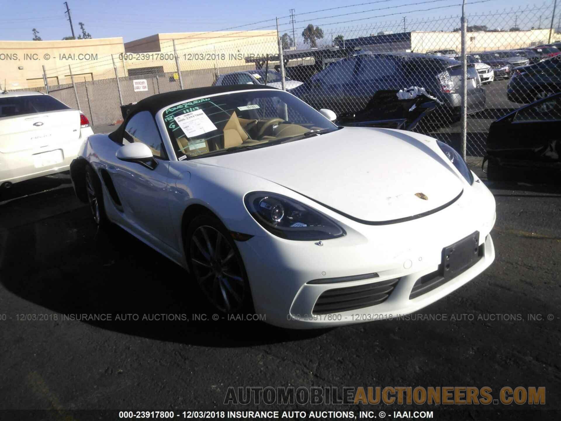 WP0CA2A88HS220075 PORSCHE BOXSTER 2017