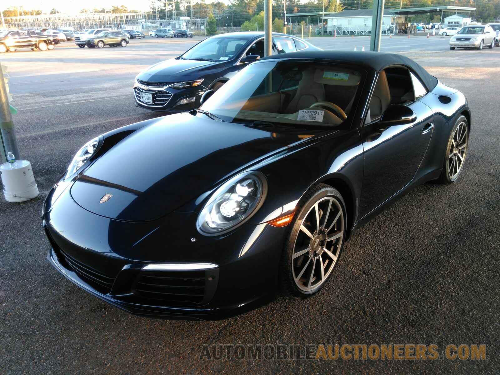 WP0CA2A93HS142359 Porsche 911 Carrera 2017